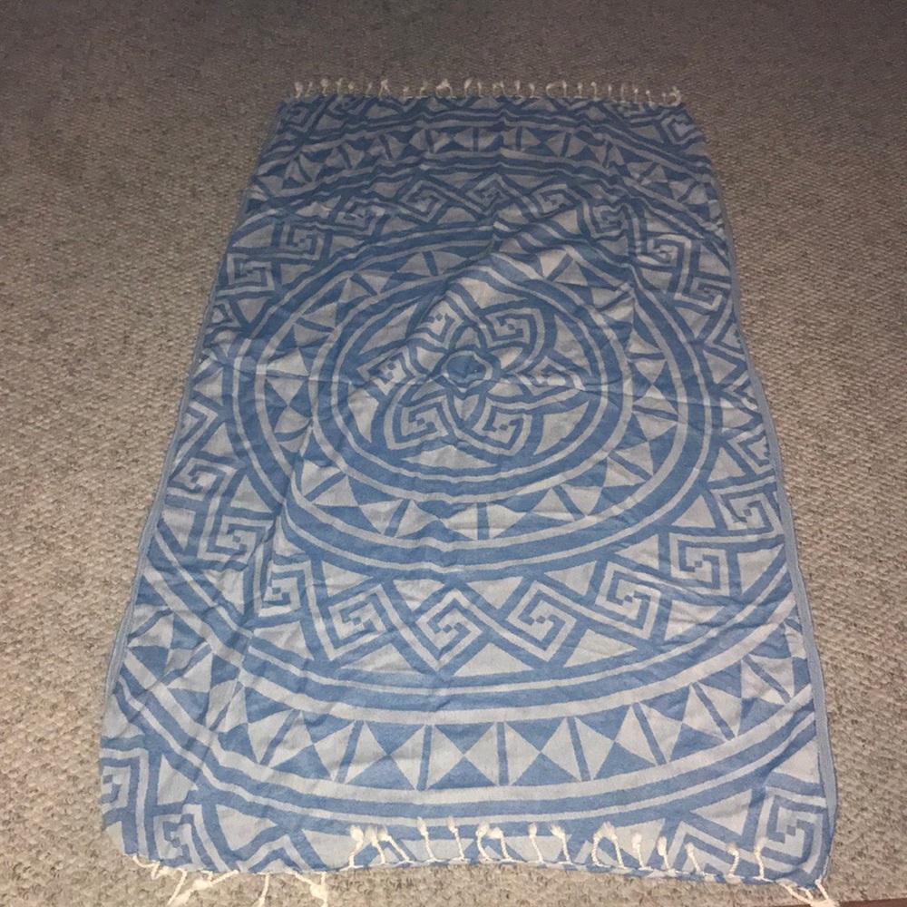 Sand cloud towel